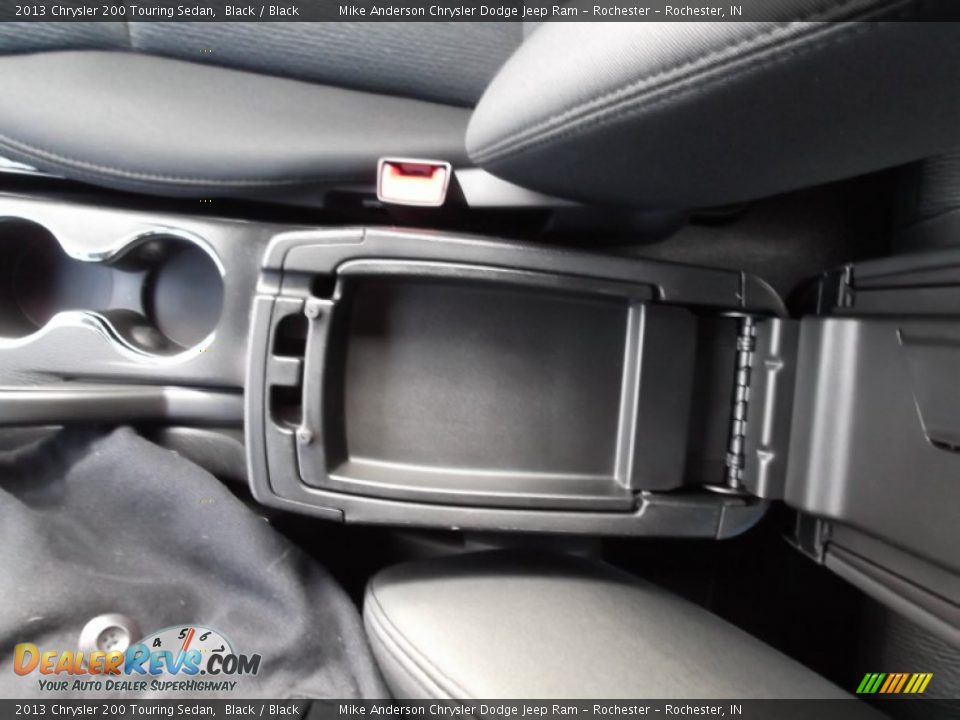 2013 Chrysler 200 Touring Sedan Black / Black Photo #20