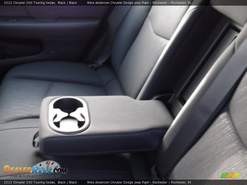 2013 Chrysler 200 Touring Sedan Black / Black Photo #25