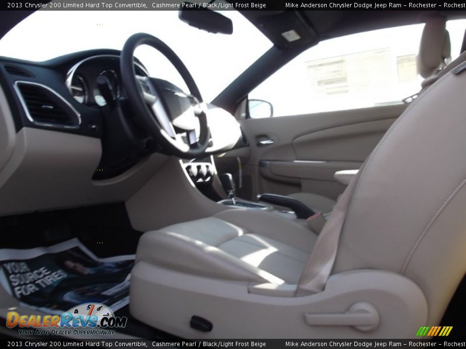 2013 Chrysler 200 Limited Hard Top Convertible Cashmere Pearl / Black/Light Frost Beige Photo #5