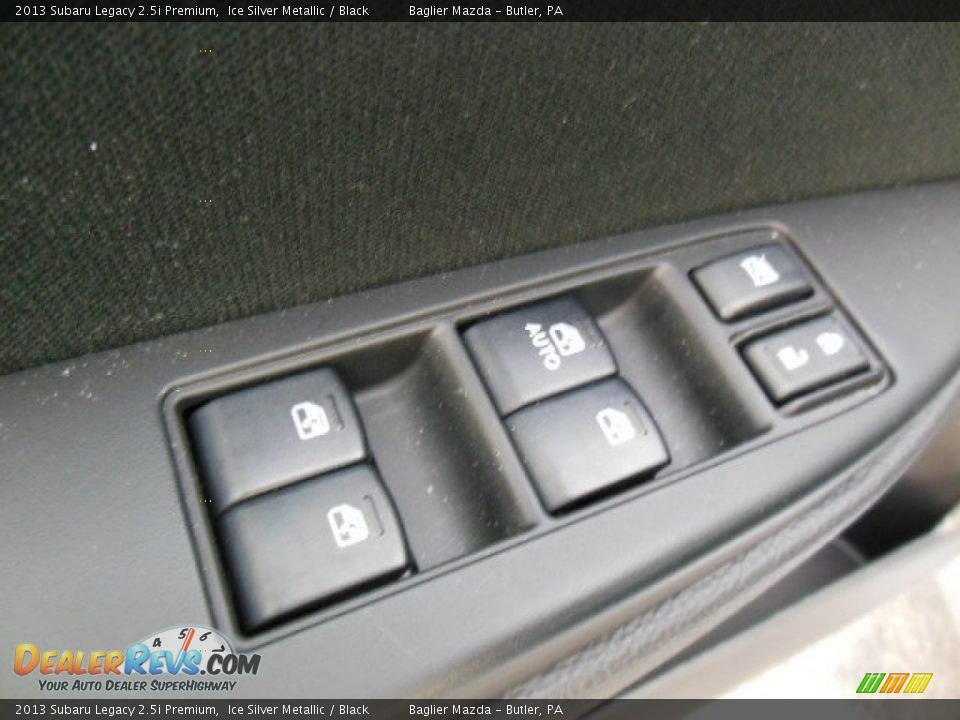 2013 Subaru Legacy 2.5i Premium Ice Silver Metallic / Black Photo #15