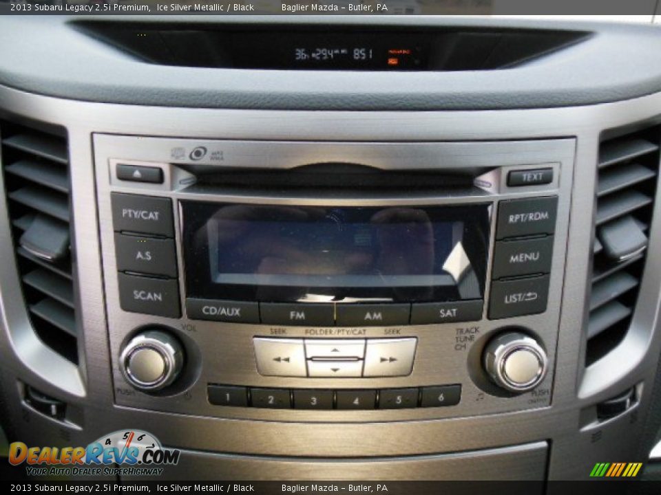 2013 Subaru Legacy 2.5i Premium Ice Silver Metallic / Black Photo #17