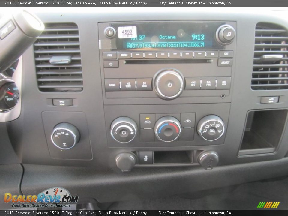 Controls of 2013 Chevrolet Silverado 1500 LT Regular Cab 4x4 Photo #16