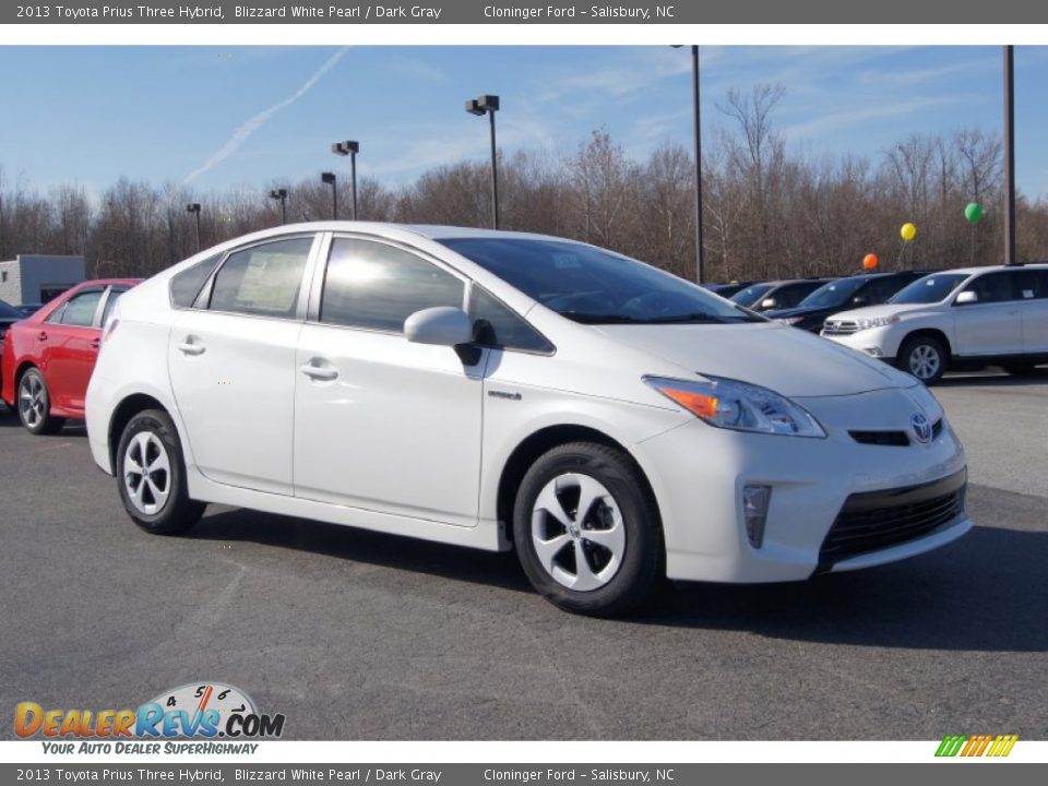 2013 Toyota Prius Three Hybrid Blizzard White Pearl / Dark Gray Photo #7