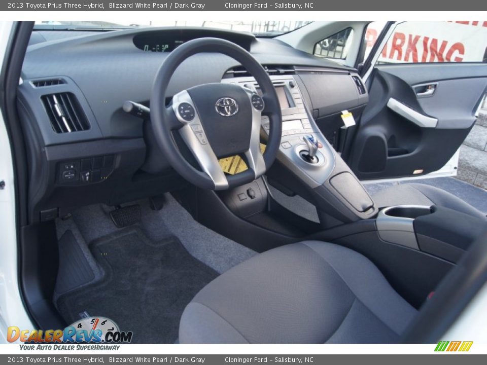 2013 Toyota Prius Three Hybrid Blizzard White Pearl / Dark Gray Photo #11