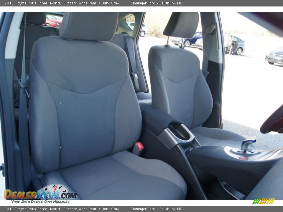 2013 Toyota Prius Three Hybrid Blizzard White Pearl / Dark Gray Photo #18