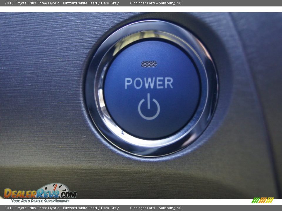 2013 Toyota Prius Three Hybrid Blizzard White Pearl / Dark Gray Photo #29