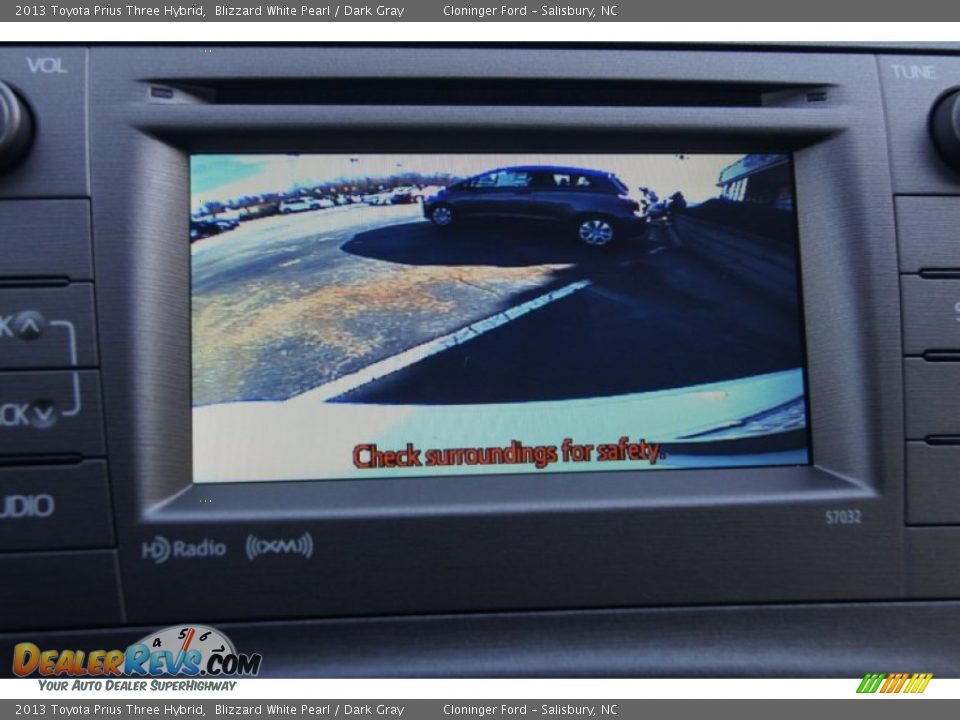 2013 Toyota Prius Three Hybrid Blizzard White Pearl / Dark Gray Photo #31