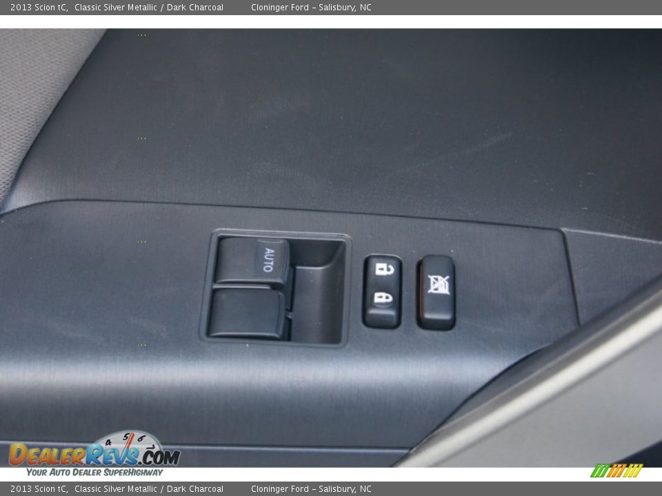 2013 Scion tC Classic Silver Metallic / Dark Charcoal Photo #10