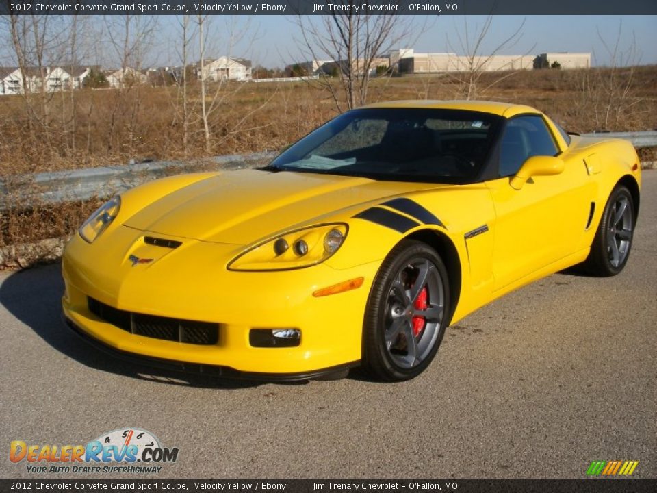 Front 3/4 View of 2012 Chevrolet Corvette Grand Sport Coupe Photo #11