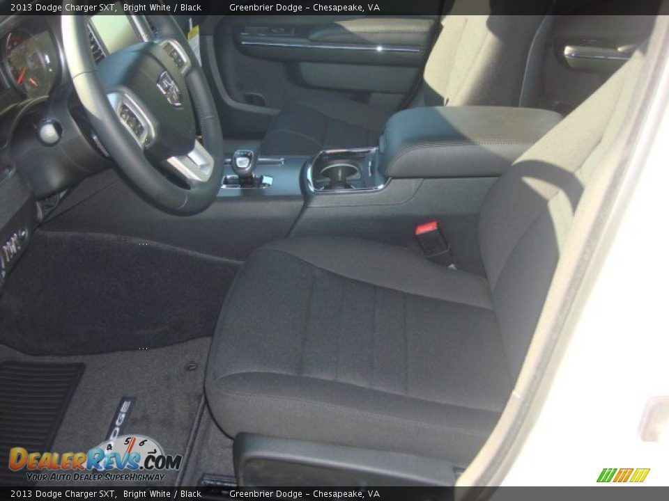 2013 Dodge Charger SXT Bright White / Black Photo #6