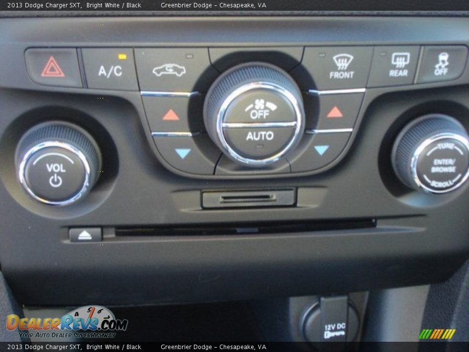 2013 Dodge Charger SXT Bright White / Black Photo #11
