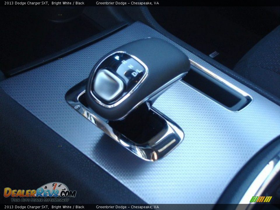 2013 Dodge Charger SXT Bright White / Black Photo #12