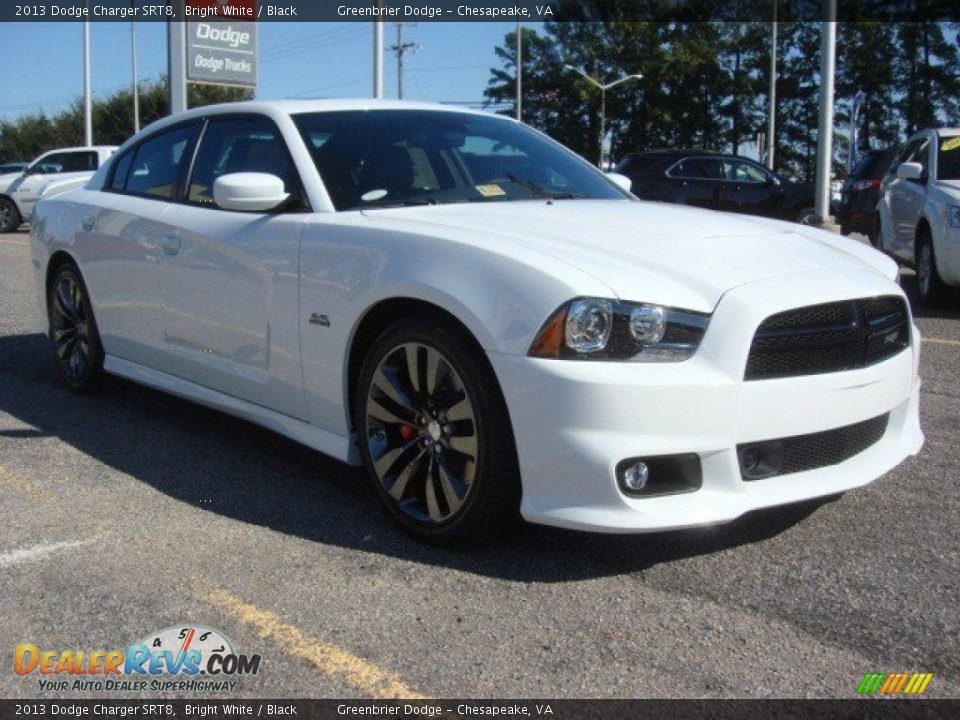 Front 3/4 View of 2013 Dodge Charger SRT8 Photo #6
