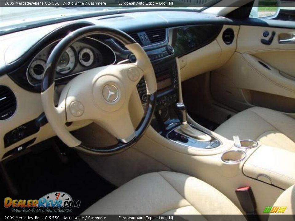 2009 Mercedes-Benz CLS 550 Arctic White / Cashmere Photo #10