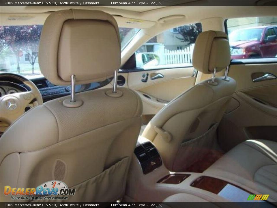 2009 Mercedes-Benz CLS 550 Arctic White / Cashmere Photo #12