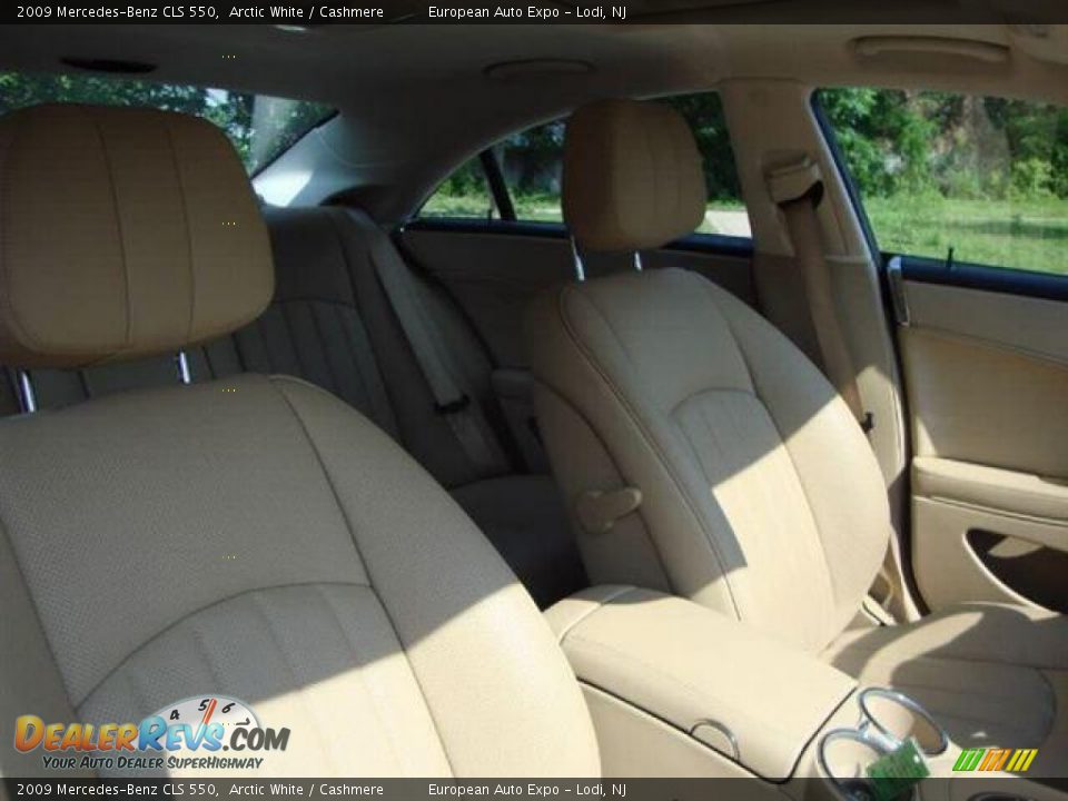 2009 Mercedes-Benz CLS 550 Arctic White / Cashmere Photo #16