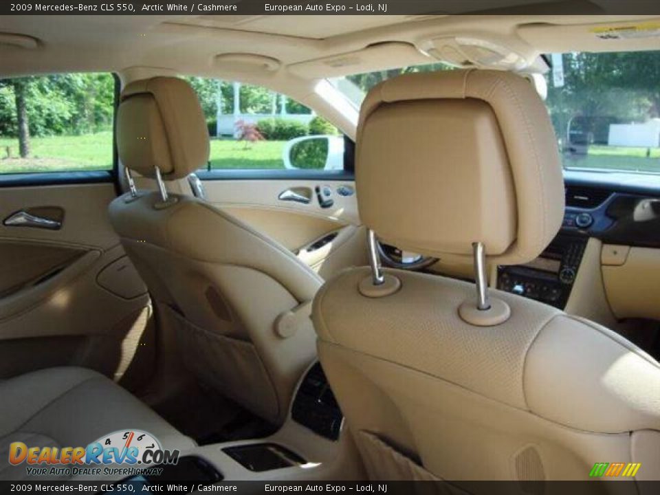 2009 Mercedes-Benz CLS 550 Arctic White / Cashmere Photo #17