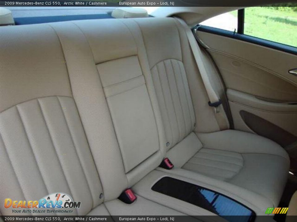 2009 Mercedes-Benz CLS 550 Arctic White / Cashmere Photo #18