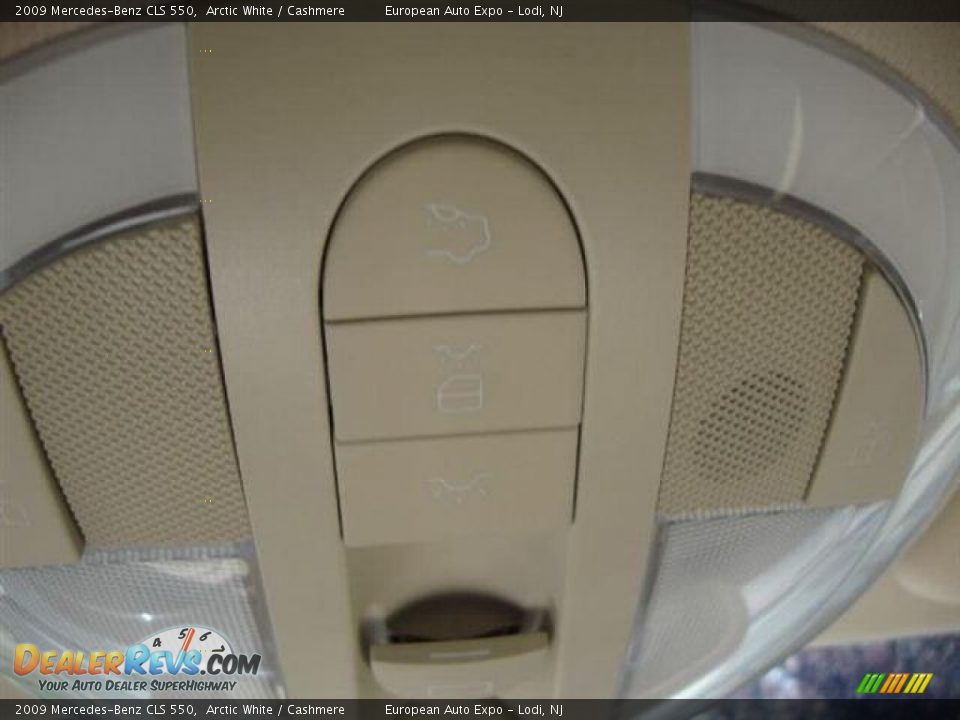 2009 Mercedes-Benz CLS 550 Arctic White / Cashmere Photo #27
