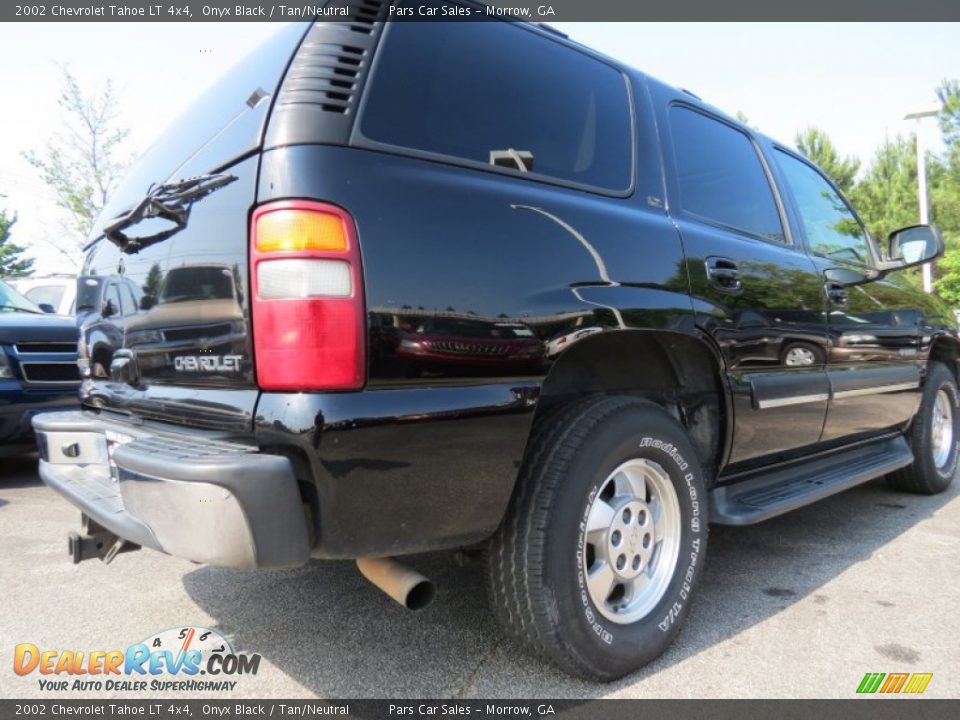 2002 Chevrolet Tahoe LT 4x4 Onyx Black / Tan/Neutral Photo #3