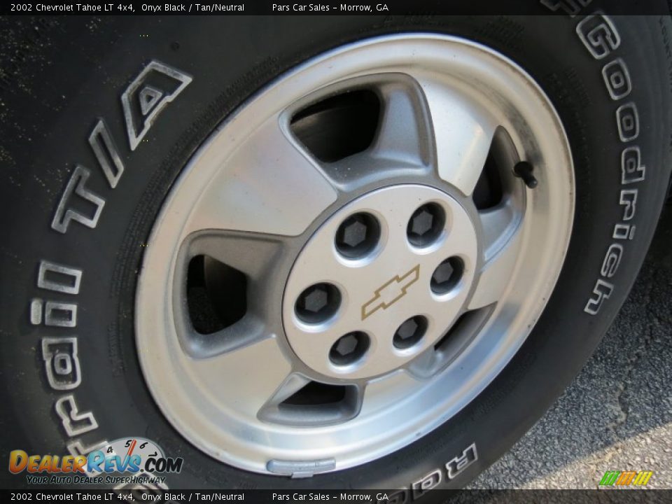 2002 Chevrolet Tahoe LT 4x4 Onyx Black / Tan/Neutral Photo #5