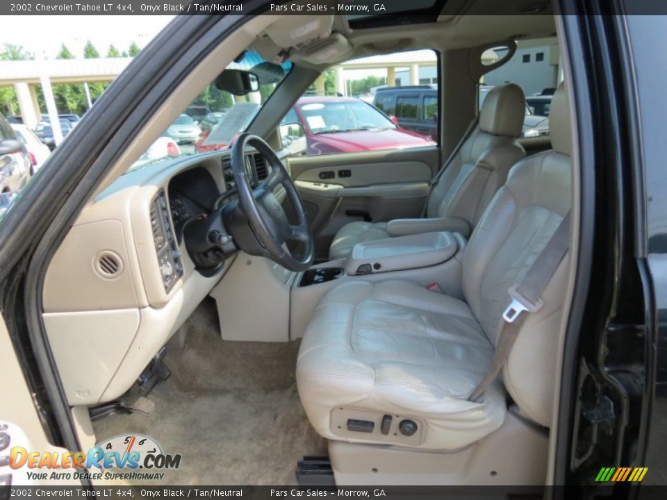 2002 Chevrolet Tahoe LT 4x4 Onyx Black / Tan/Neutral Photo #6