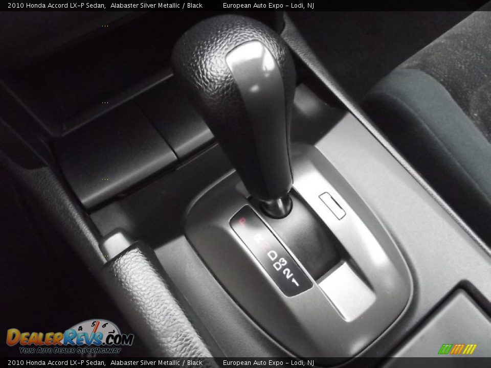 2010 Honda Accord LX-P Sedan Alabaster Silver Metallic / Black Photo #23