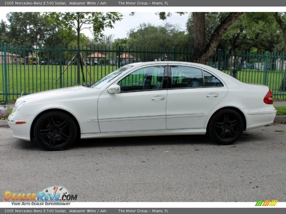 2005 Mercedes-Benz E 500 Sedan Alabaster White / Ash Photo #3
