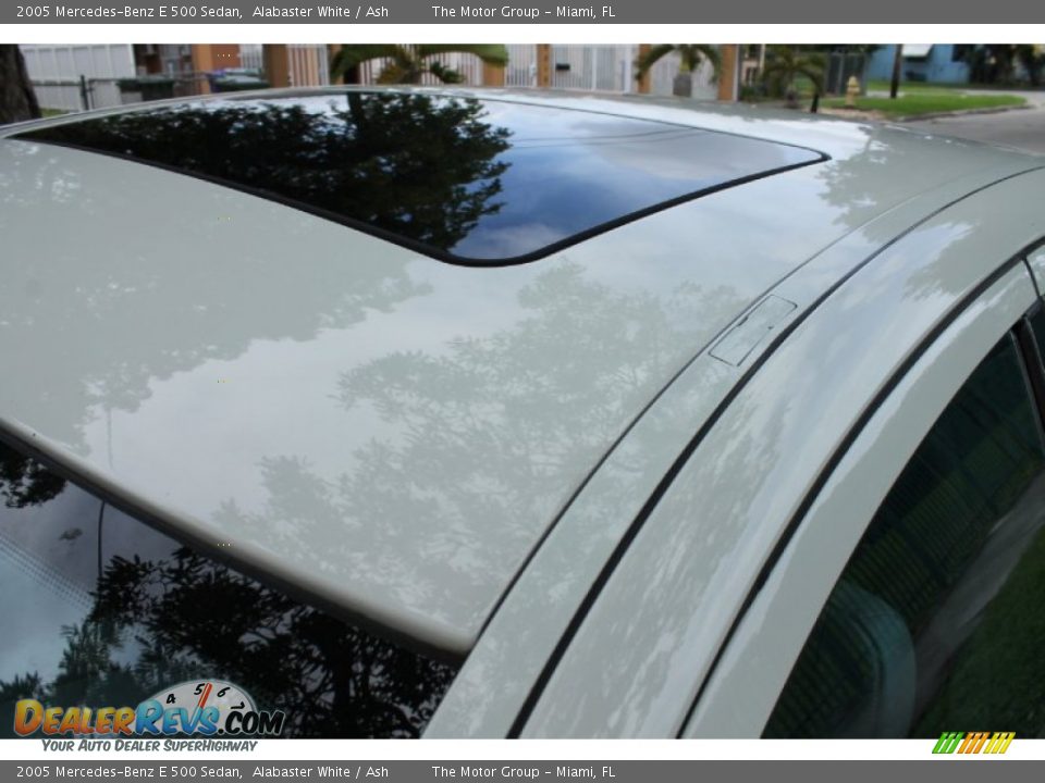 2005 Mercedes-Benz E 500 Sedan Alabaster White / Ash Photo #17