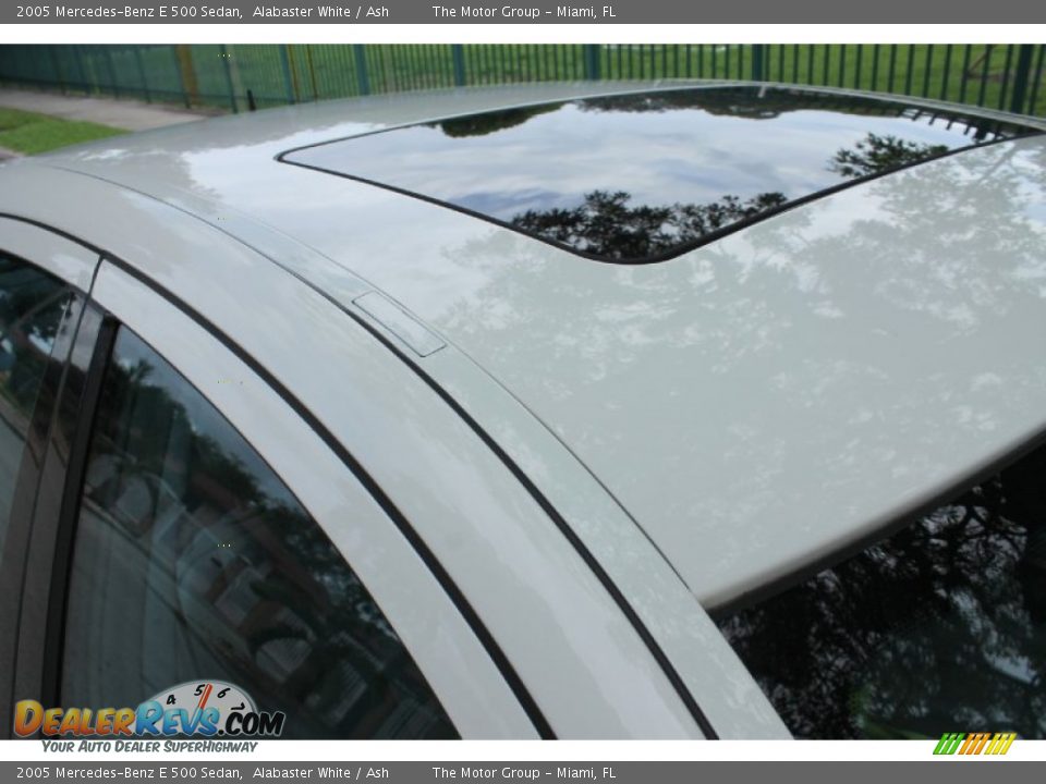 2005 Mercedes-Benz E 500 Sedan Alabaster White / Ash Photo #18