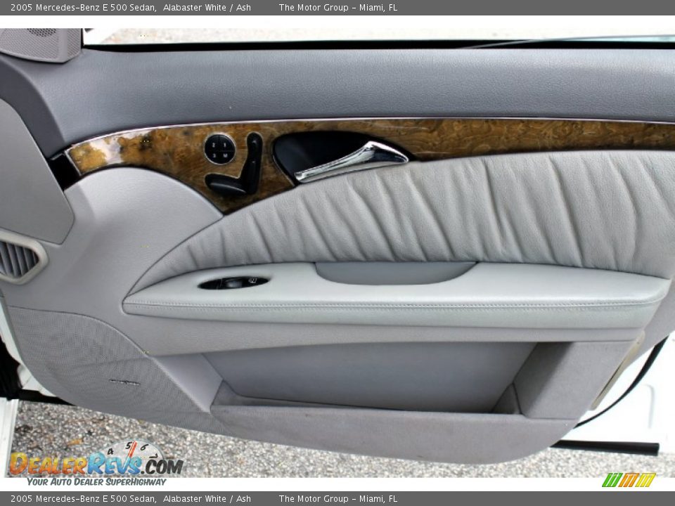 2005 Mercedes-Benz E 500 Sedan Alabaster White / Ash Photo #34