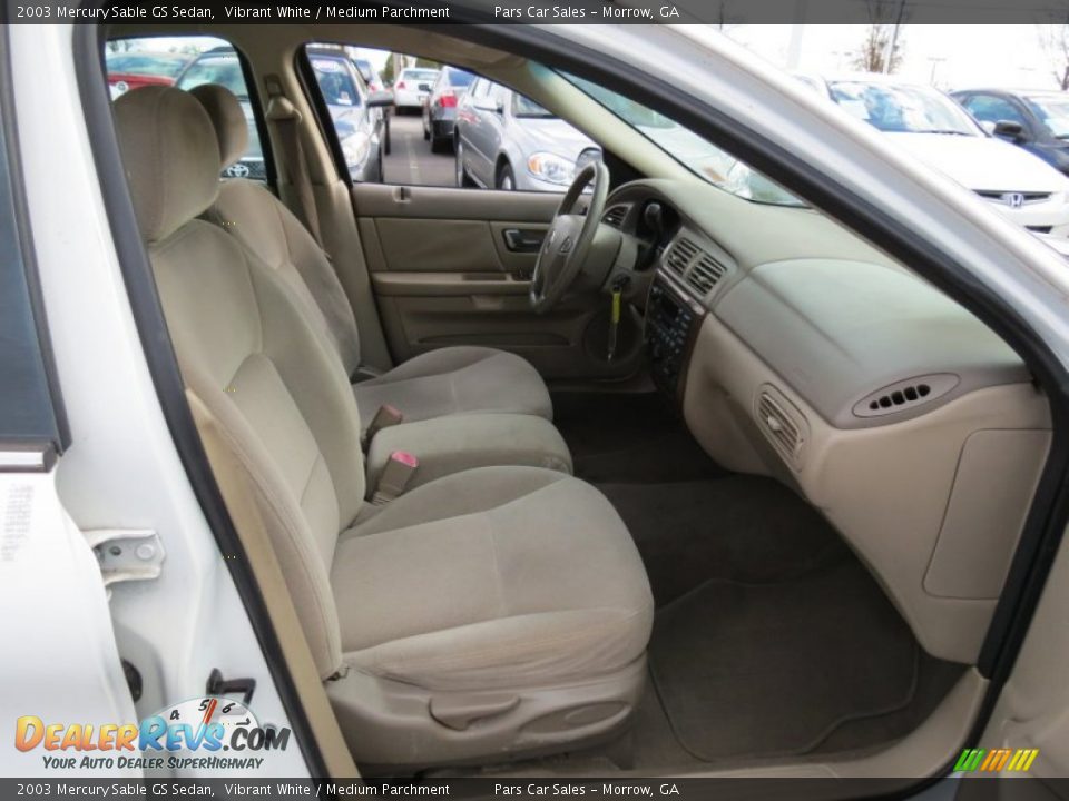 2003 Mercury Sable GS Sedan Vibrant White / Medium Parchment Photo #10