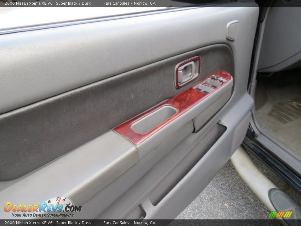 2000 Nissan Xterra XE V6 Super Black / Dusk Photo #7