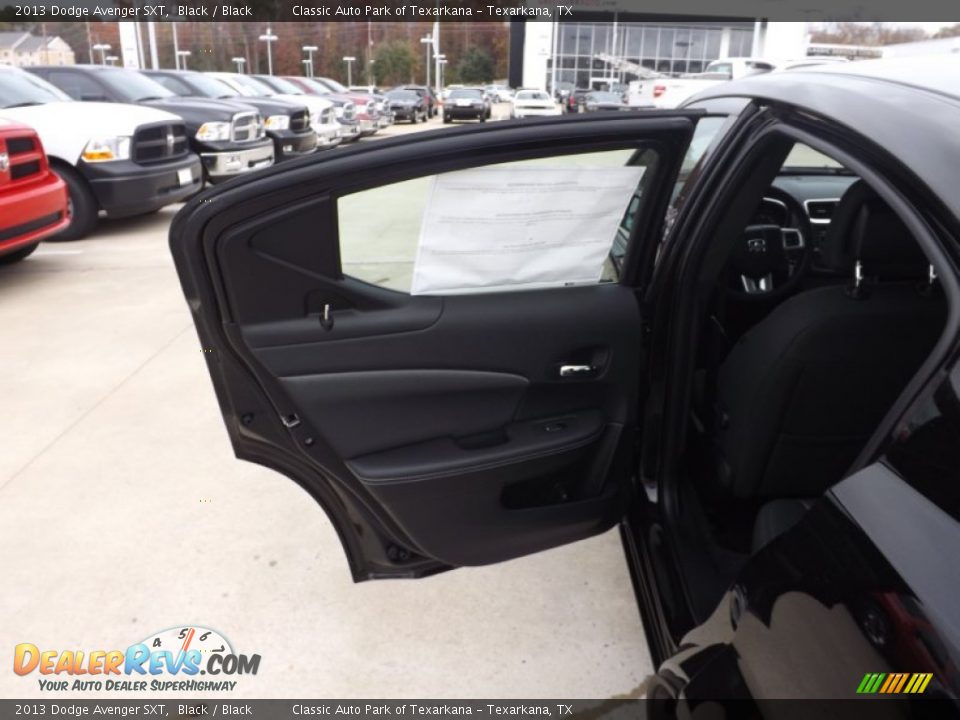 2013 Dodge Avenger SXT Black / Black Photo #16