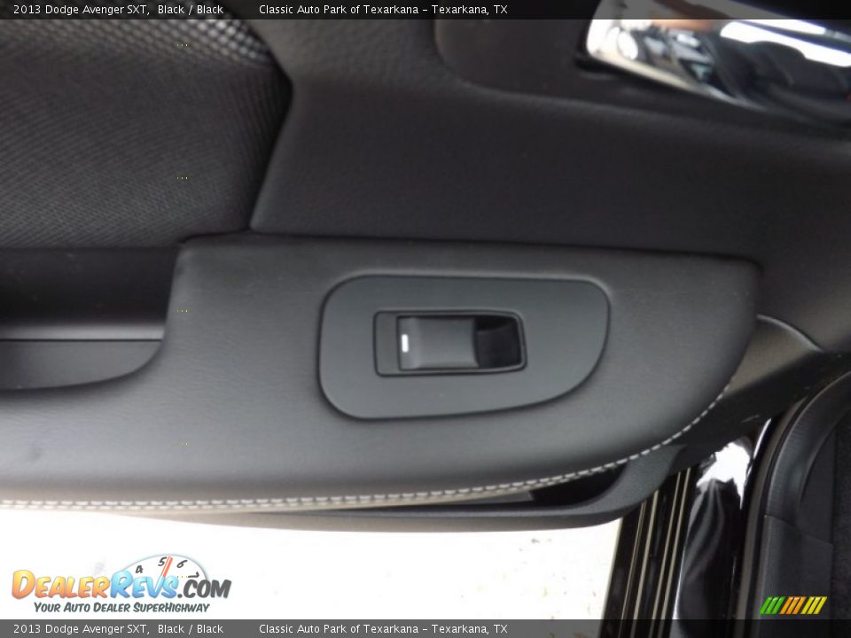 2013 Dodge Avenger SXT Black / Black Photo #17