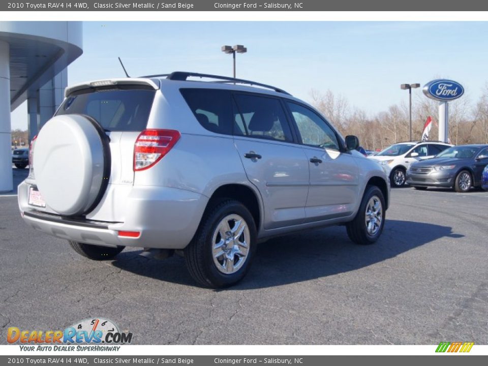 2010 Toyota RAV4 I4 4WD Classic Silver Metallic / Sand Beige Photo #3