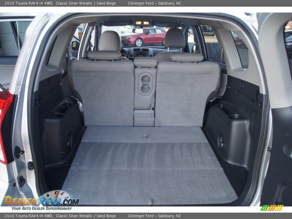 2010 Toyota RAV4 I4 4WD Classic Silver Metallic / Sand Beige Photo #13