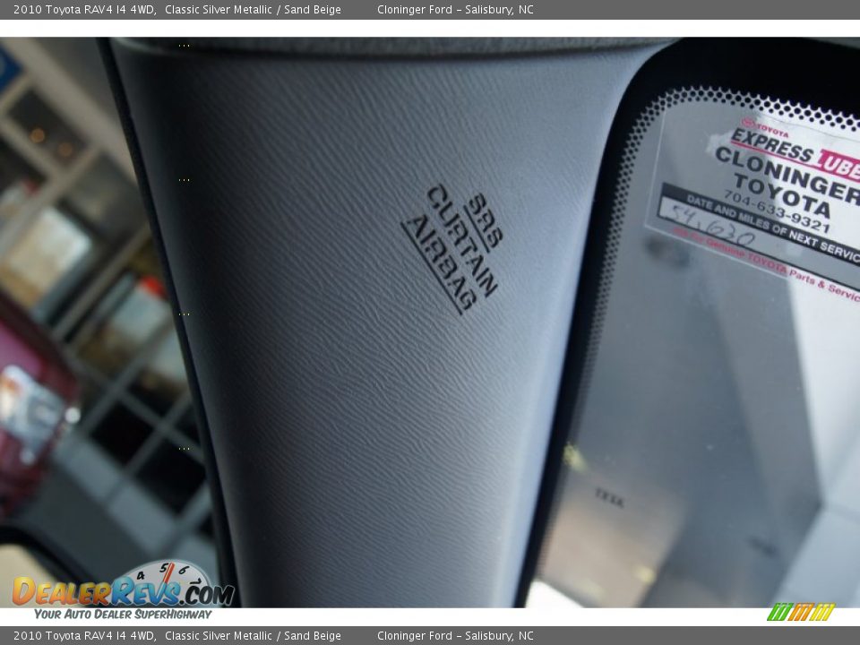2010 Toyota RAV4 I4 4WD Classic Silver Metallic / Sand Beige Photo #34