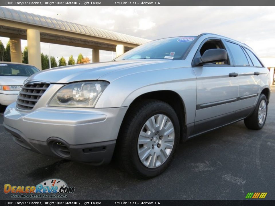 2006 Chrysler Pacifica Bright Silver Metallic / Light Taupe Photo #1