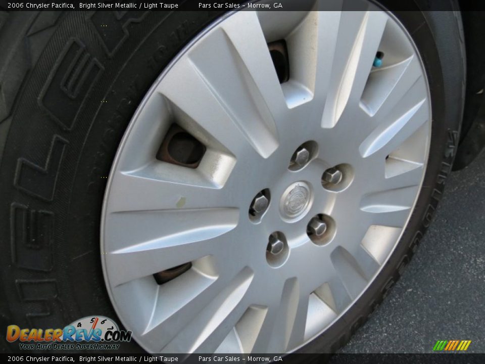 2006 Chrysler Pacifica Bright Silver Metallic / Light Taupe Photo #5