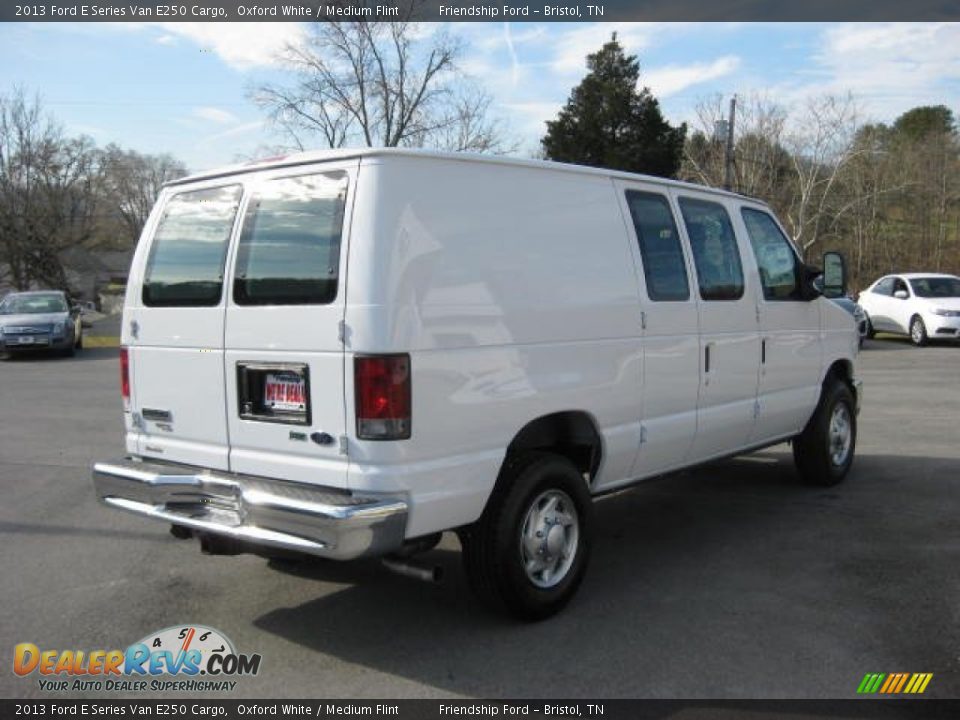 2013 Ford E Series Van E250 Cargo Oxford White / Medium Flint Photo #7