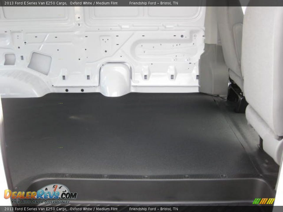 2013 Ford E Series Van E250 Cargo Oxford White / Medium Flint Photo #14