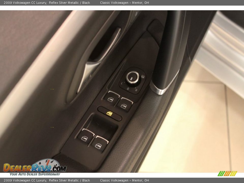 2009 Volkswagen CC Luxury Reflex Silver Metallic / Black Photo #6
