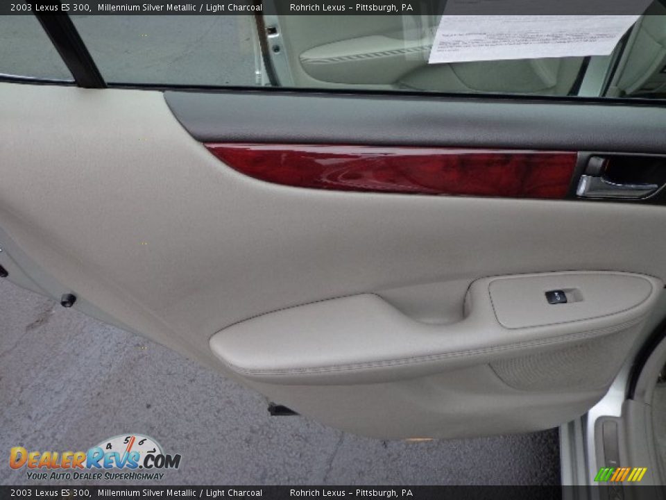 2003 Lexus ES 300 Millennium Silver Metallic / Light Charcoal Photo #15