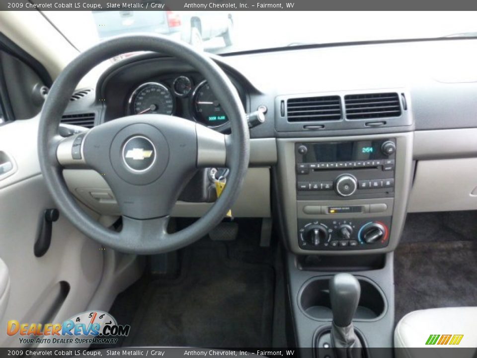 Dashboard of 2009 Chevrolet Cobalt LS Coupe Photo #12
