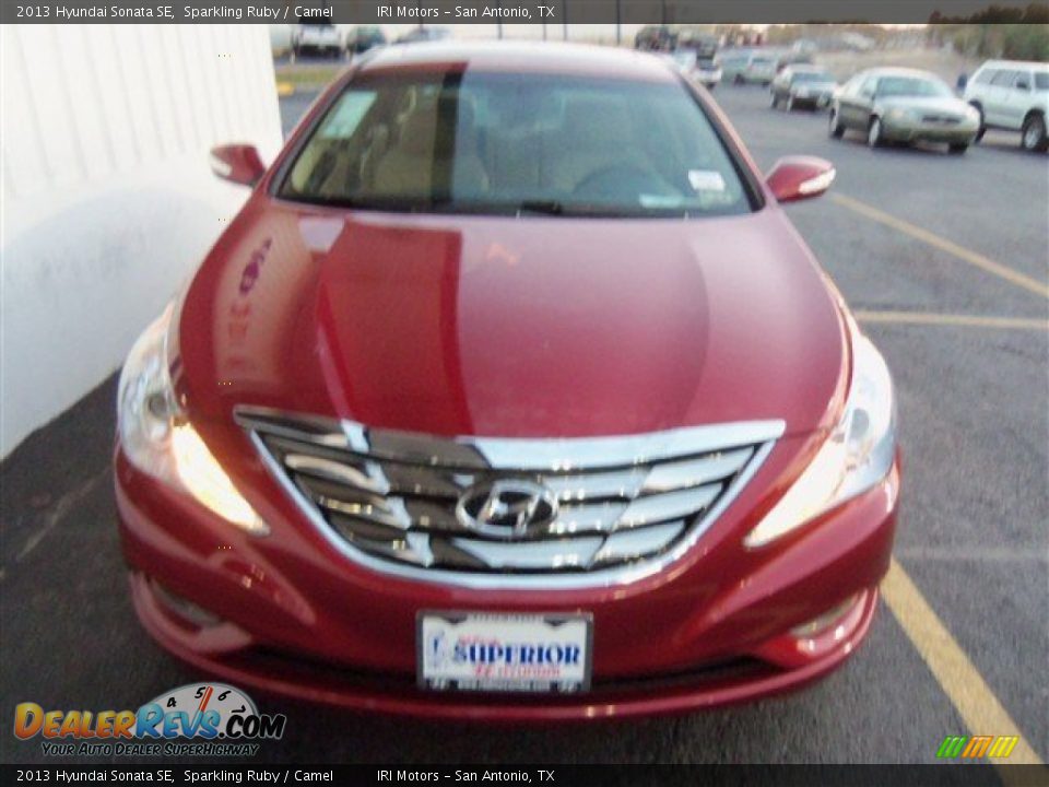 2013 Hyundai Sonata SE Sparkling Ruby / Camel Photo #2