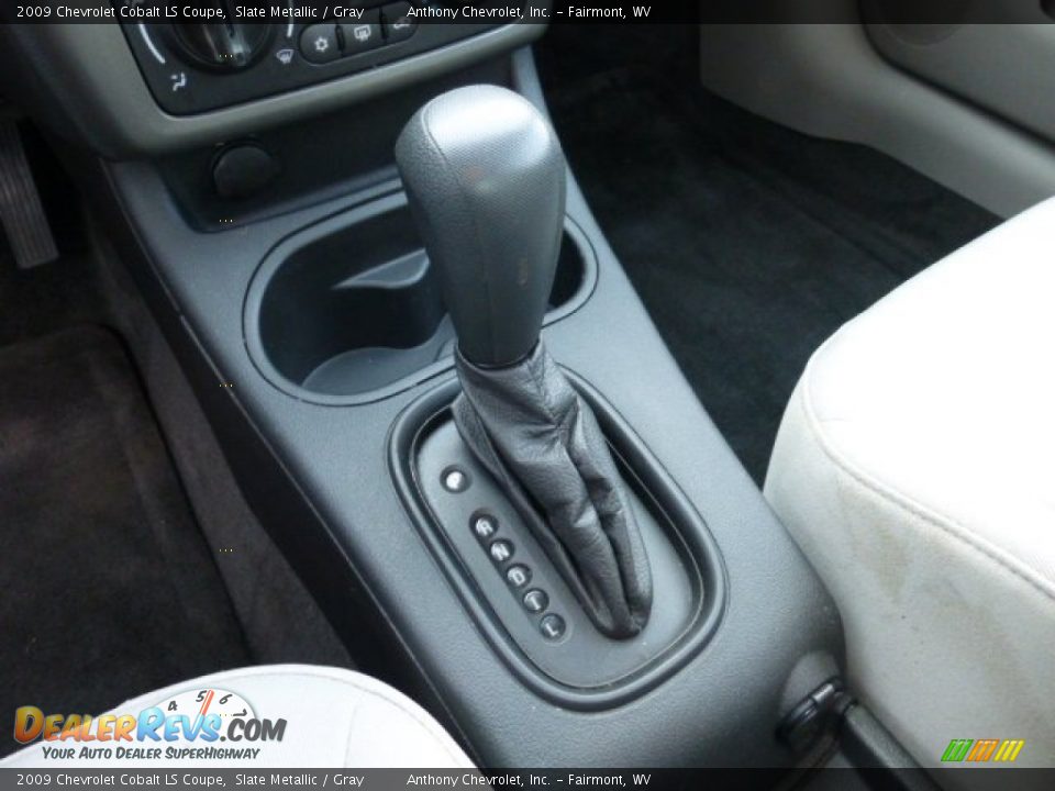 2009 Chevrolet Cobalt LS Coupe Shifter Photo #18