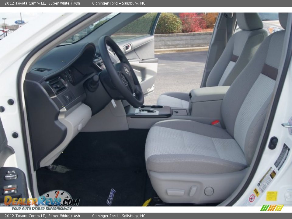 2012 Toyota Camry LE Super White / Ash Photo #10