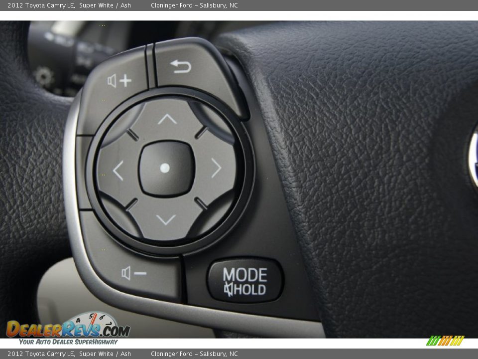 2012 Toyota Camry LE Super White / Ash Photo #24