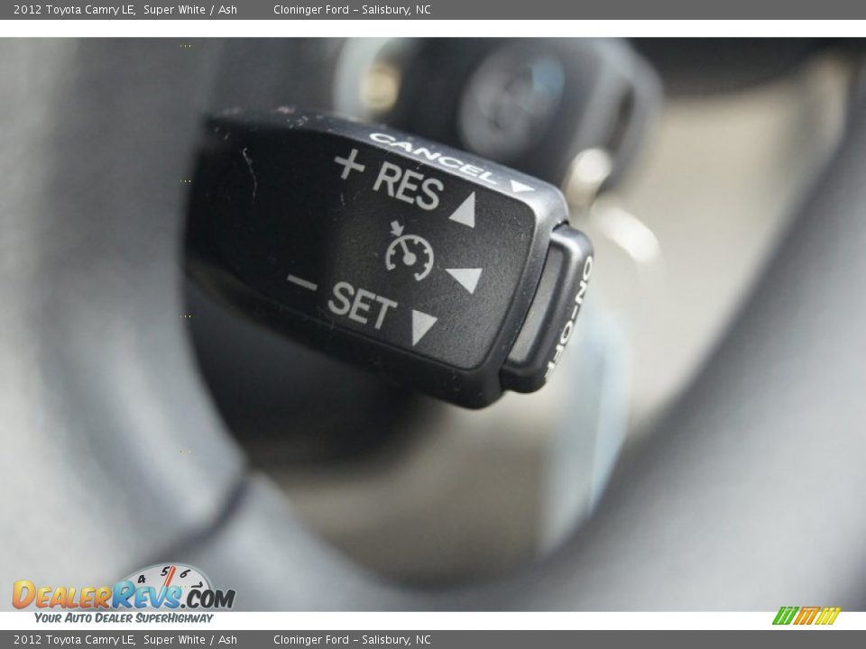 2012 Toyota Camry LE Super White / Ash Photo #26